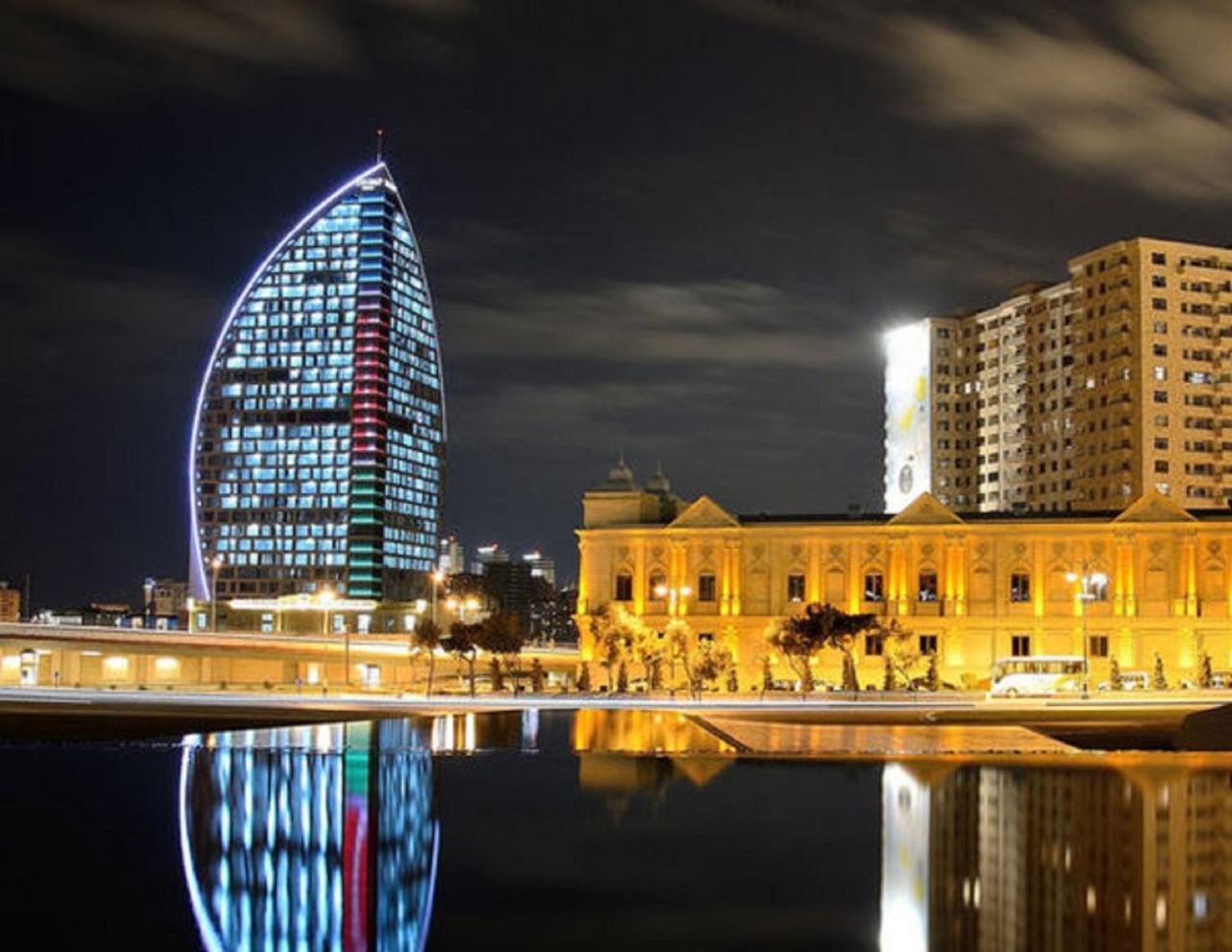 Sharq Plaza Hotel Baku Bagian luar foto