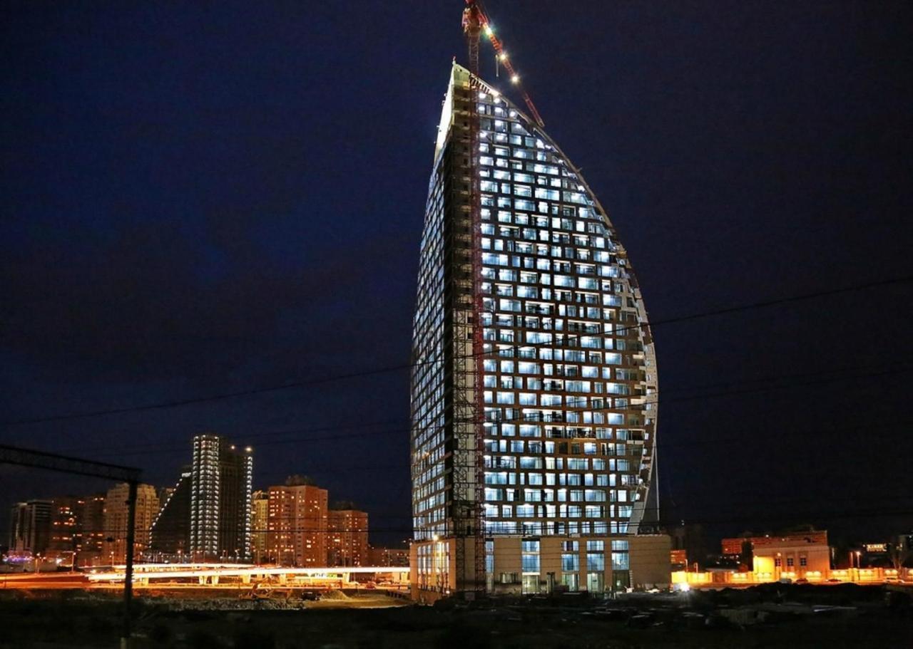 Sharq Plaza Hotel Baku Bagian luar foto