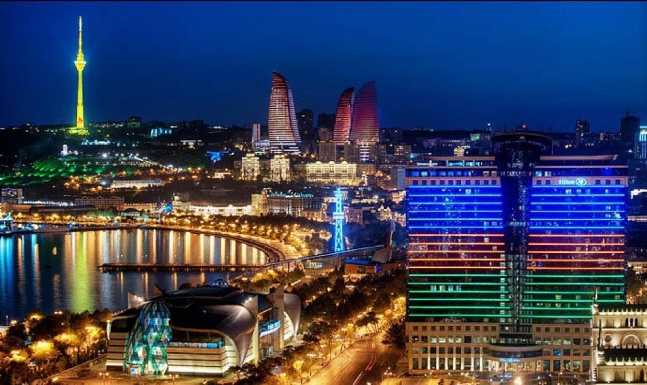 Sharq Plaza Hotel Baku Bagian luar foto